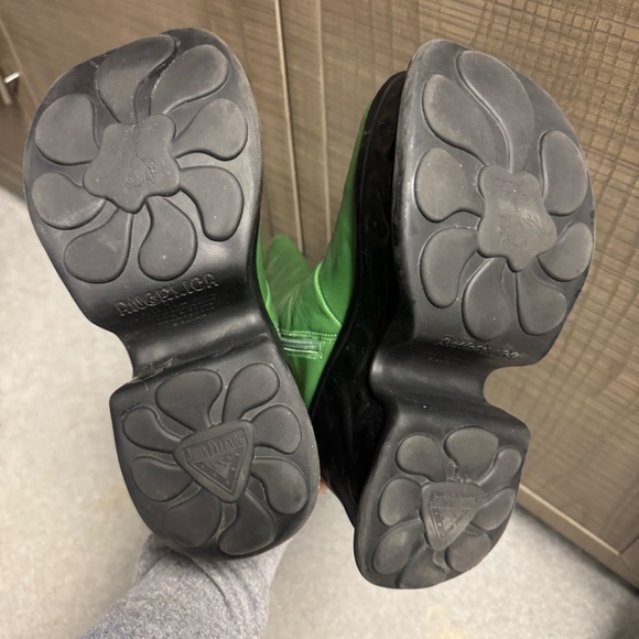 Angelica Paloma High Platform Boot - Picture 5 of 5